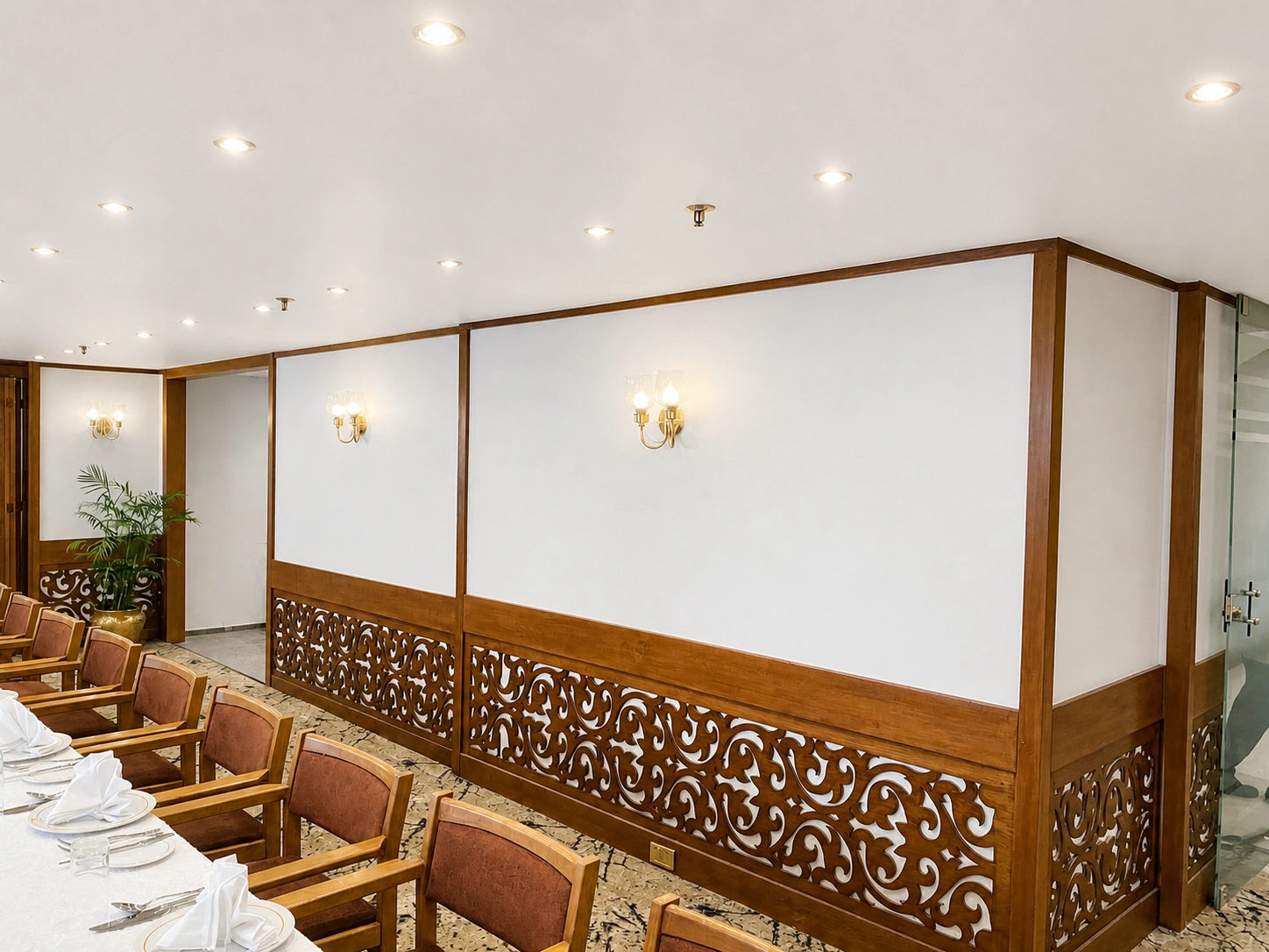 uploads/conference room 1_79f8cc53760cf0a13fe765da93a18974.webp